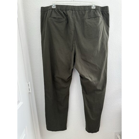 Old Navy Mens Slim Taper Built-In Flex Pull-On Chino Pants 3XL Army Green Casual - Picture 6 of 14